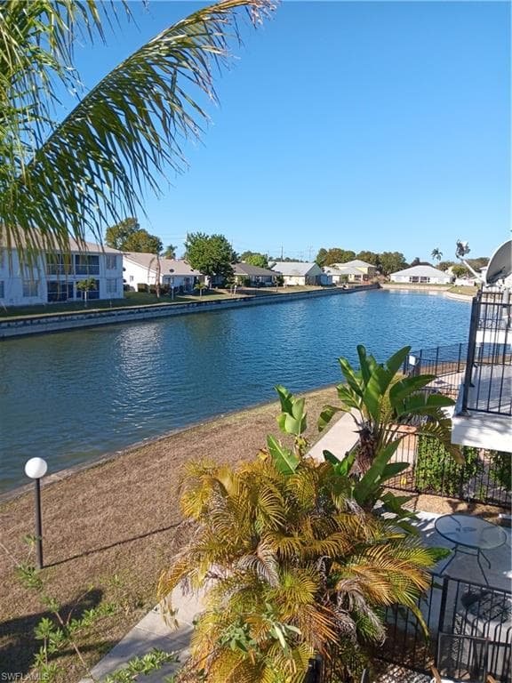 1300 SE 7th ST # 101, CAPE CORAL FL 33990-3
