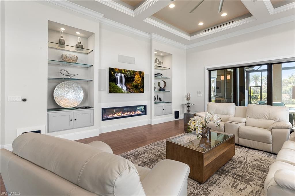 5501 Harbour Preserve CIR, CAPE CORAL FL 33914-15