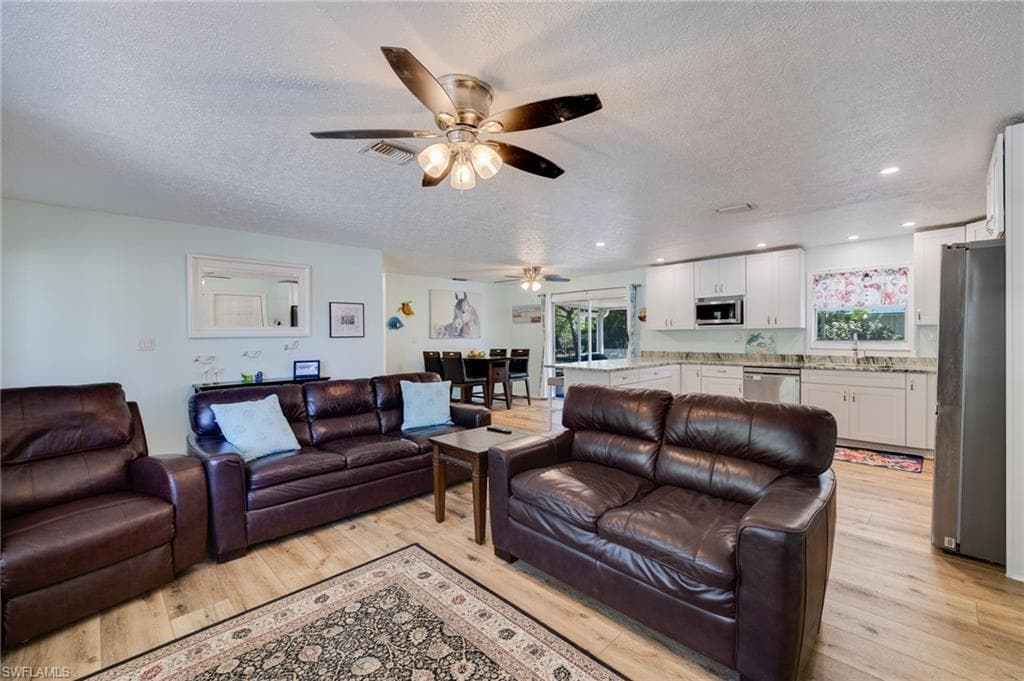 12490 Cristi WAY, BOKEELIA FL 33922-8