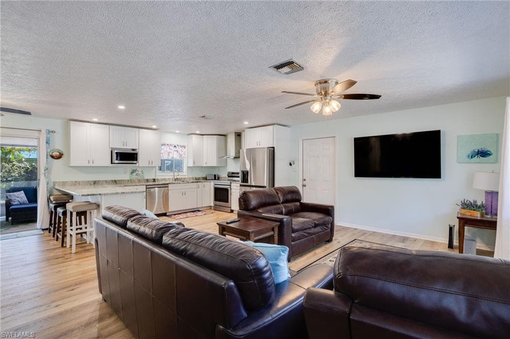 12490 Cristi WAY, BOKEELIA FL 33922-9