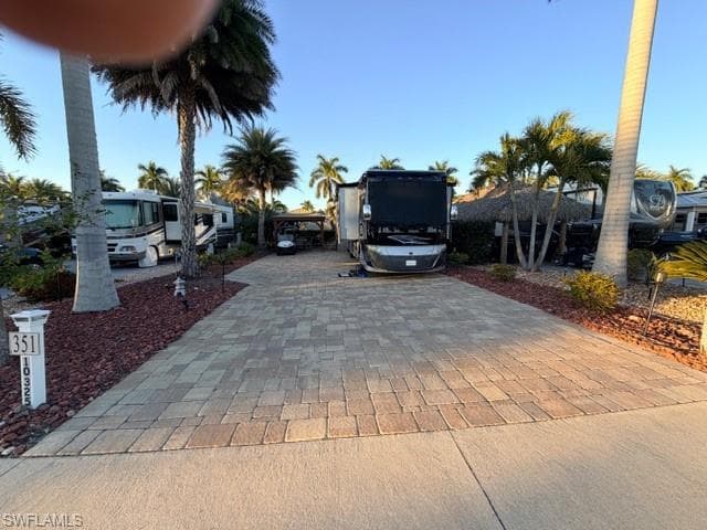 10325 Fire Flag TRL, FORT MYERS FL 33905-1