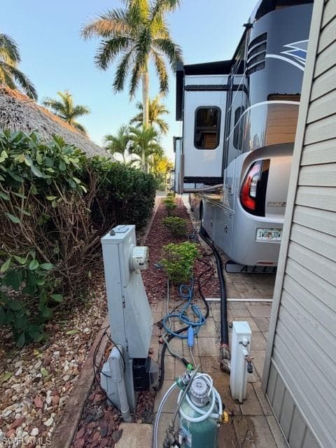 10325 Fire Flag TRL, FORT MYERS FL 33905-17