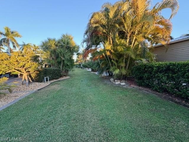 10325 Fire Flag TRL, FORT MYERS FL 33905-14