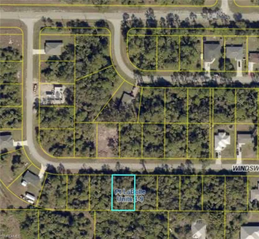 8021 Windswept CIR, LABELLE FL 33935-1