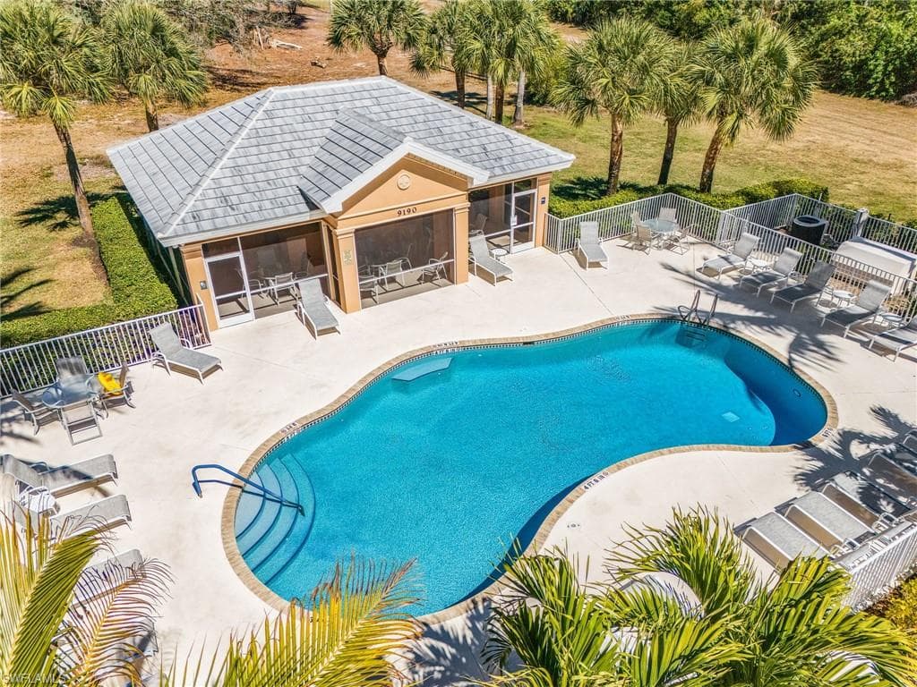 9180 Spanish Moss WAY # 922, BONITA SPRINGS FL 34135-28