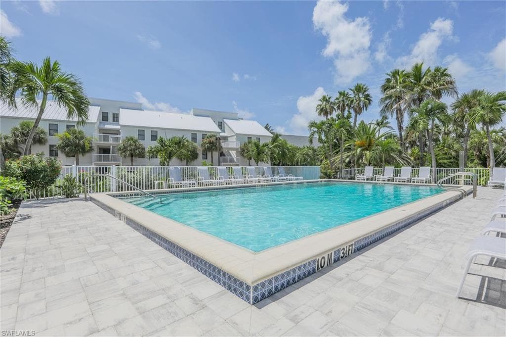 2030 Gulf Beach Villas-36