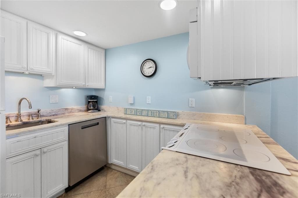 2030 Gulf Beach Villas-7