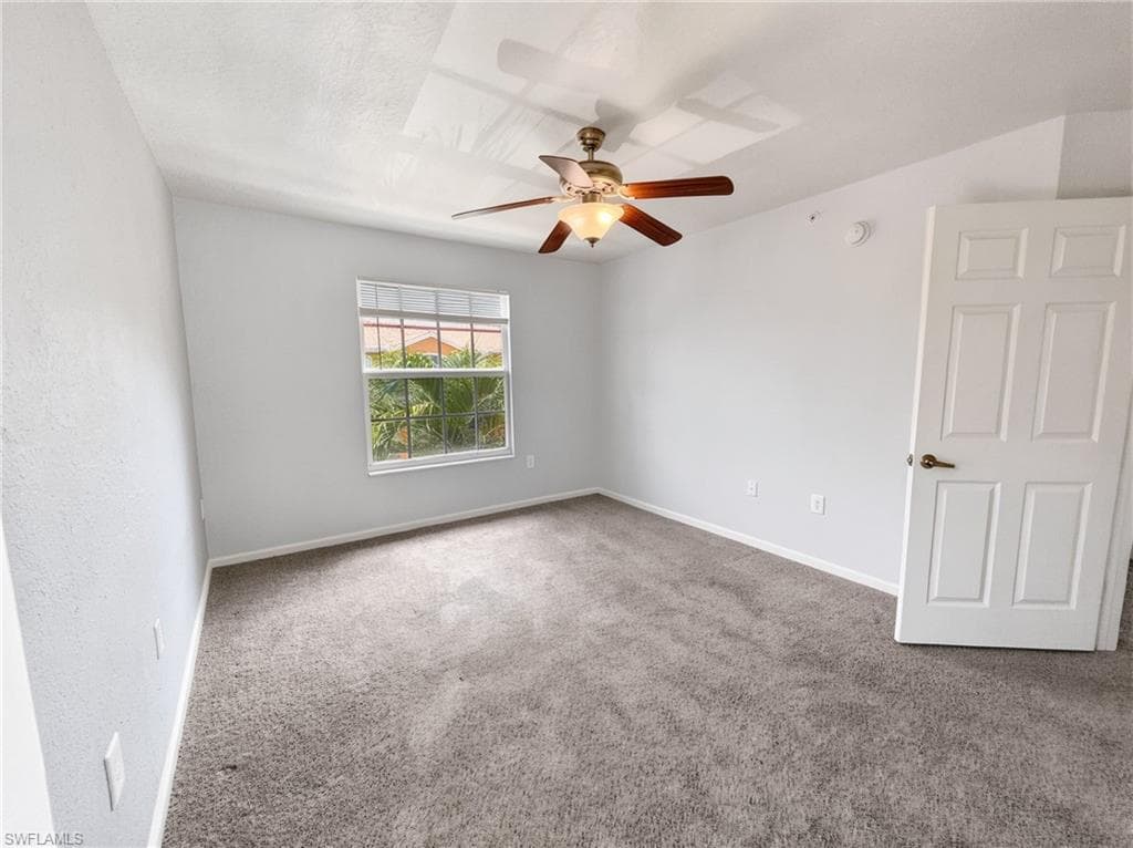 4121 Residence DR 323-3
