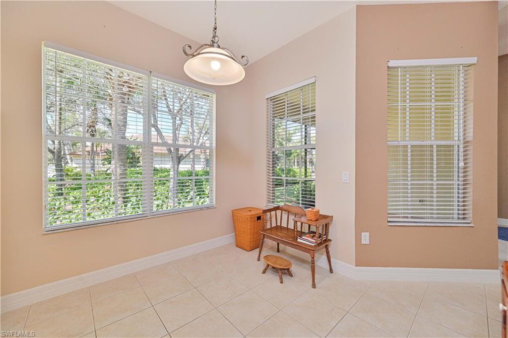 5582 Whispering Willow WAY-16