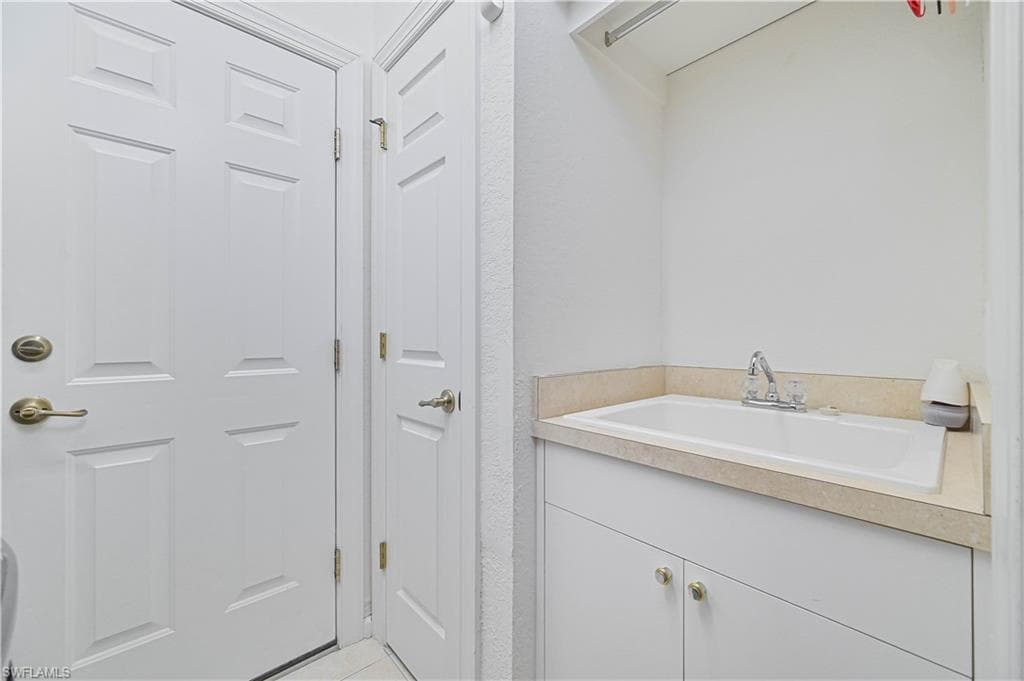 5582 Whispering Willow WAY-35