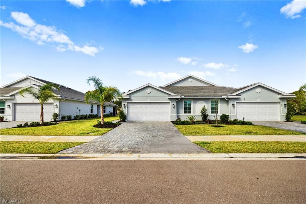 21864 Milan Villas LN-45
