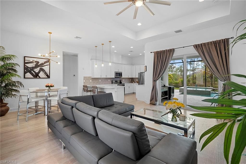 10620 Ankeny LN-16