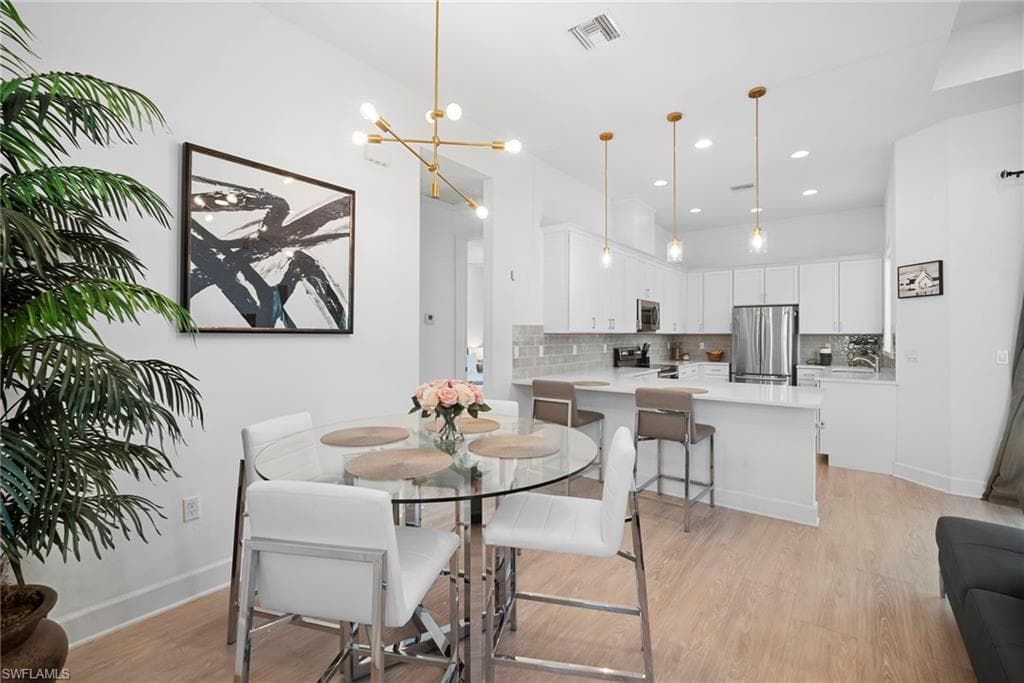 10620 Ankeny LN-21