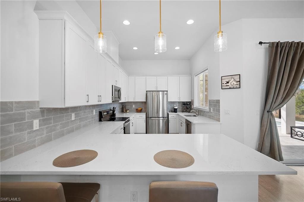 10620 Ankeny LN-23