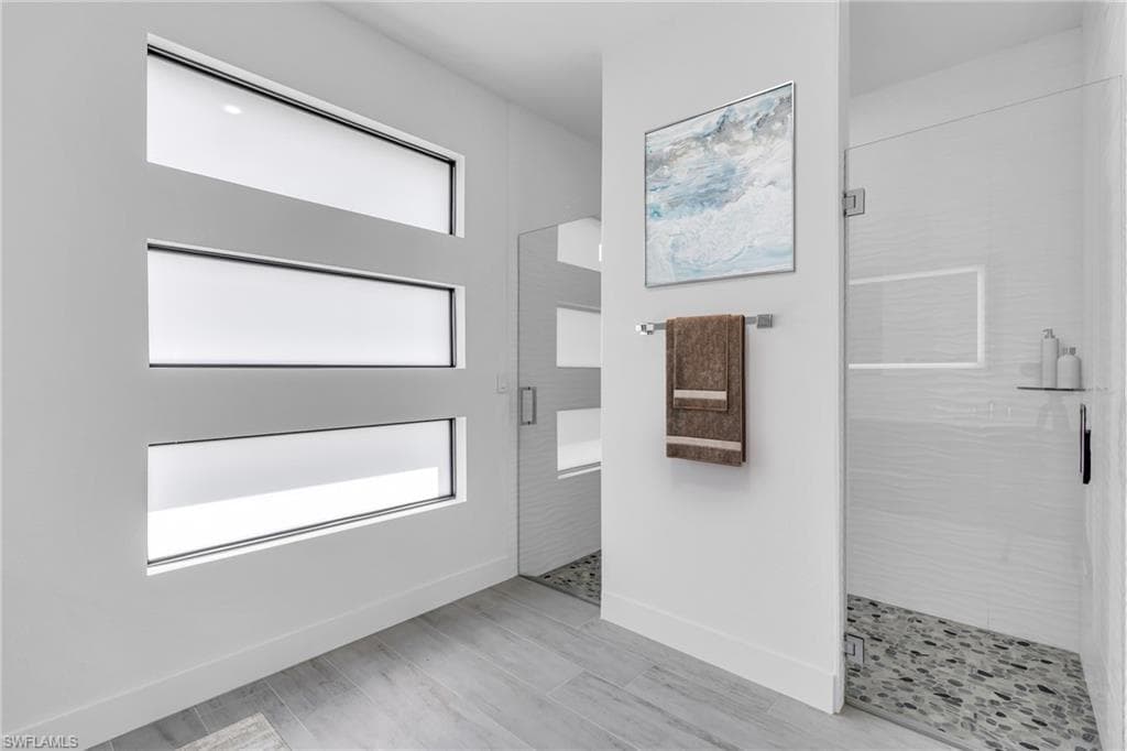 9402 Arrid CIR-24