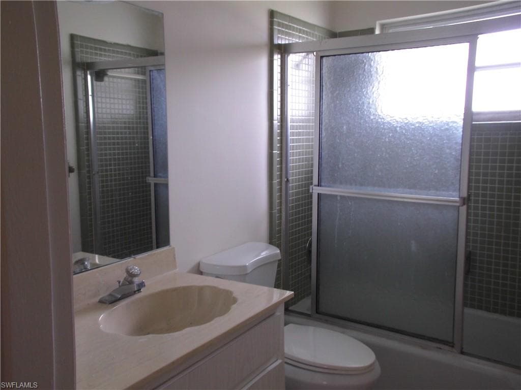 242 S Lake DR-10