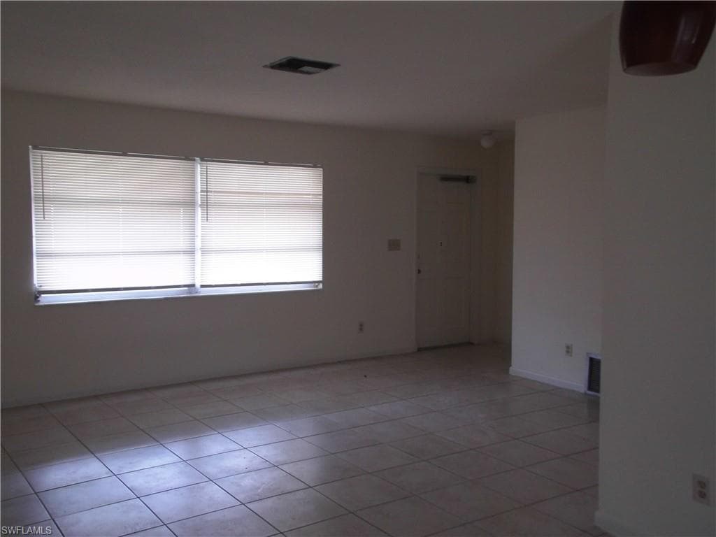 242 S Lake DR-3