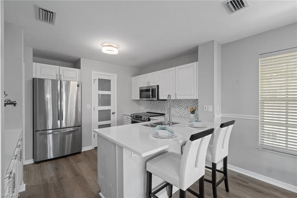 8241 Grand Palm DR 2-5