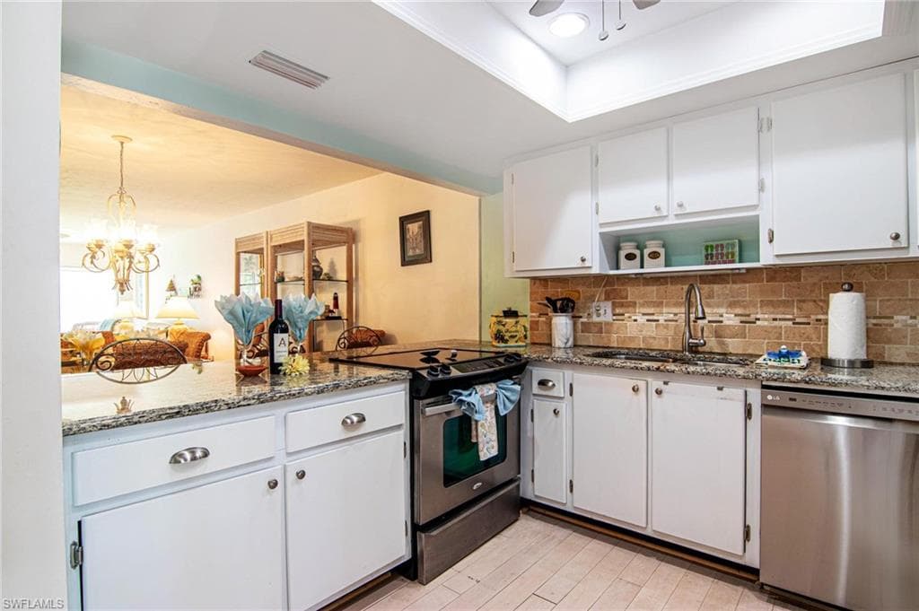 6725 Winkler RD 203C-12