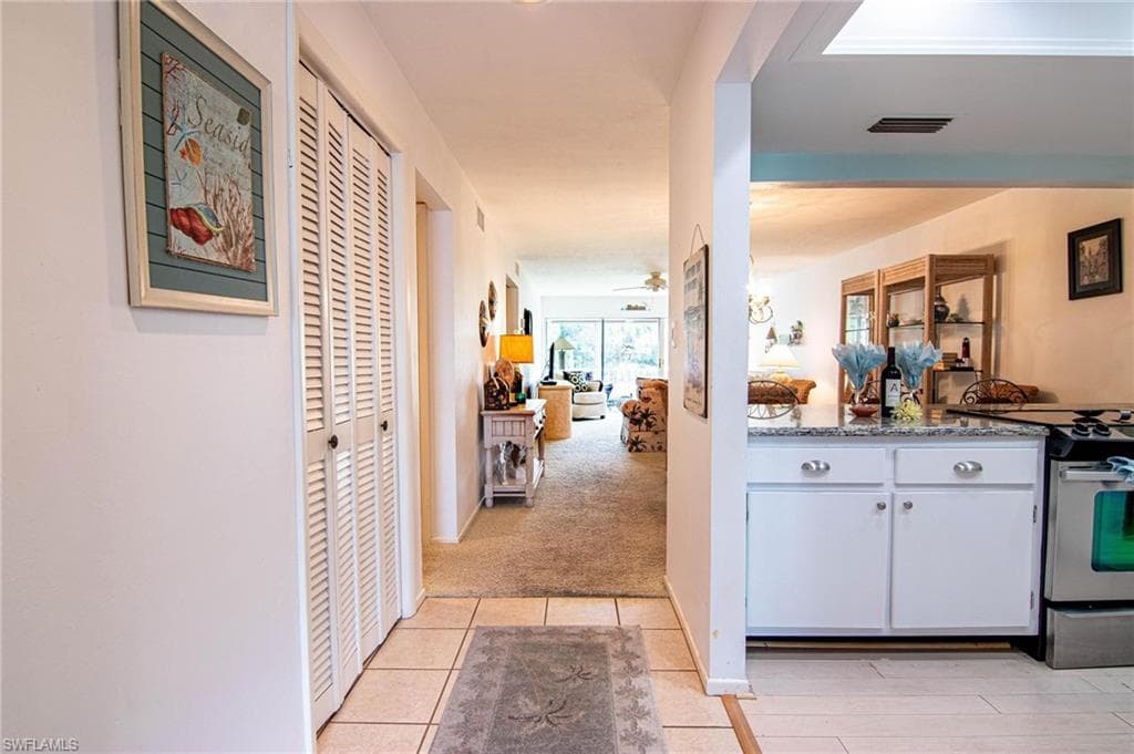 6725 Winkler RD 203C-9