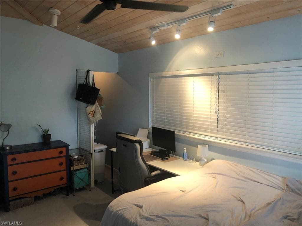 16303 Shoal CT-29