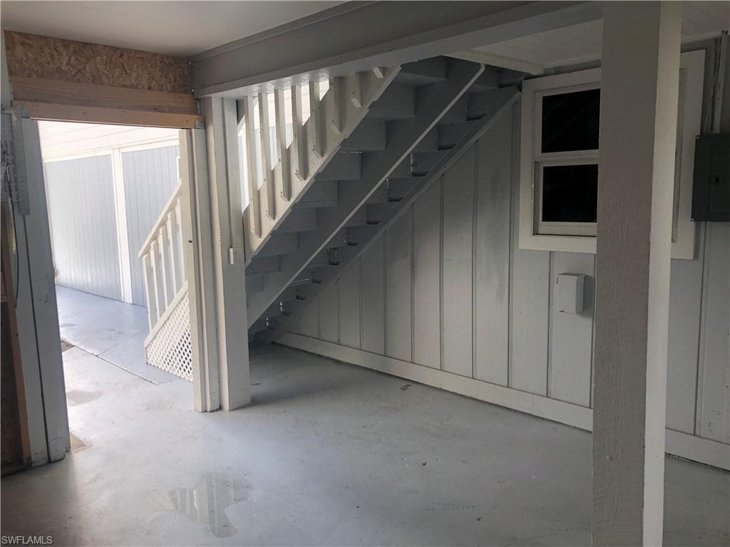 16303 Shoal CT-36