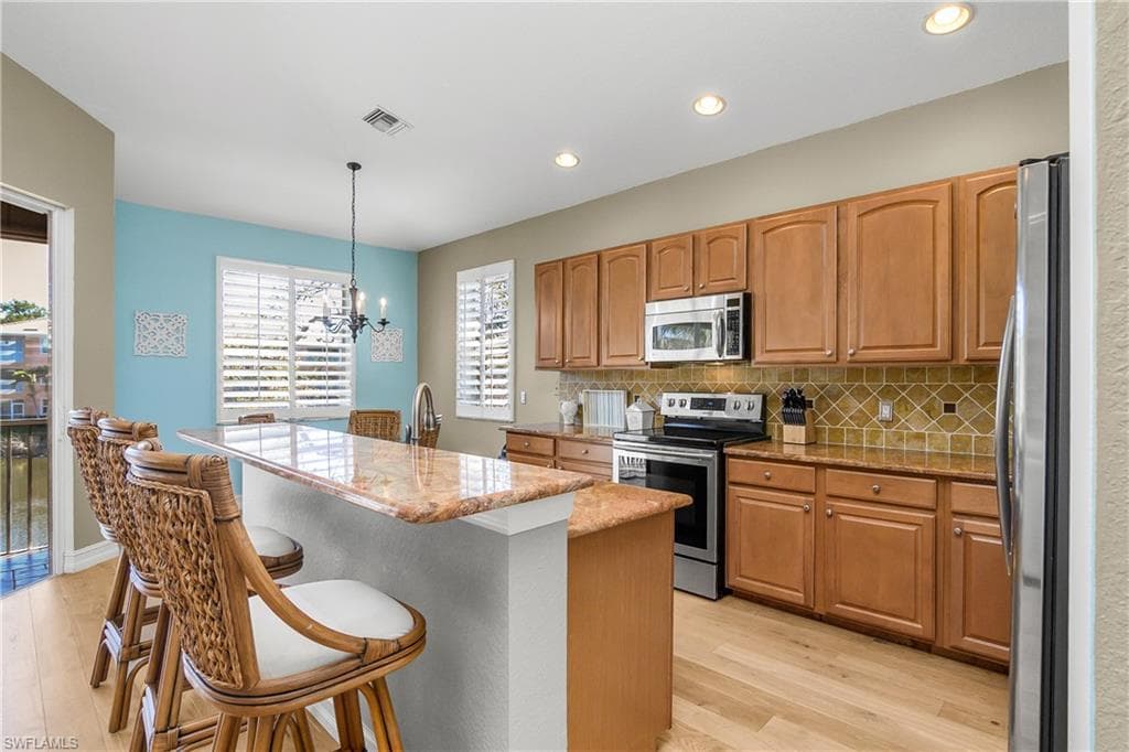 28241 Lisbon CT 3522-7