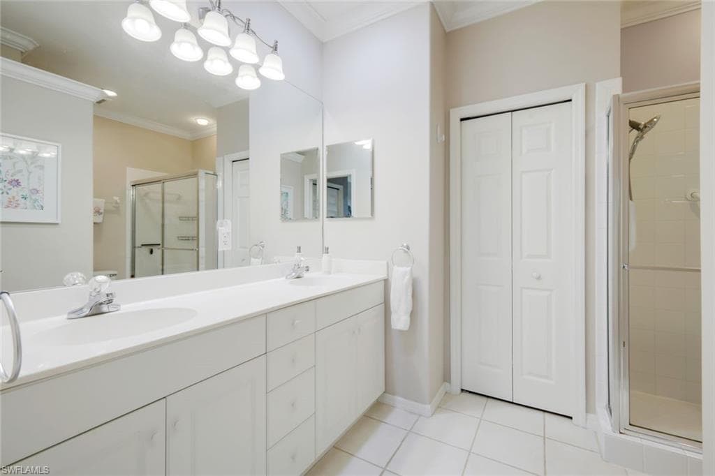 8253 Parkstone PL 206-18