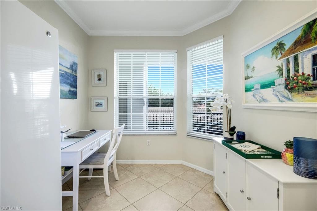 8253 Parkstone PL 206-7