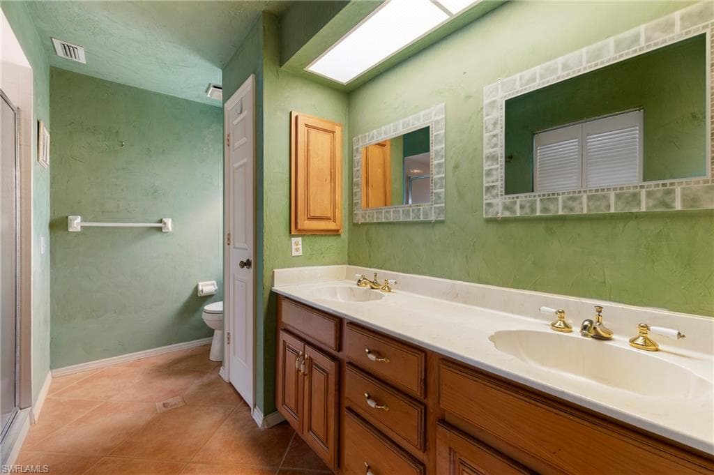 25151 Fairway Dunes CT-18