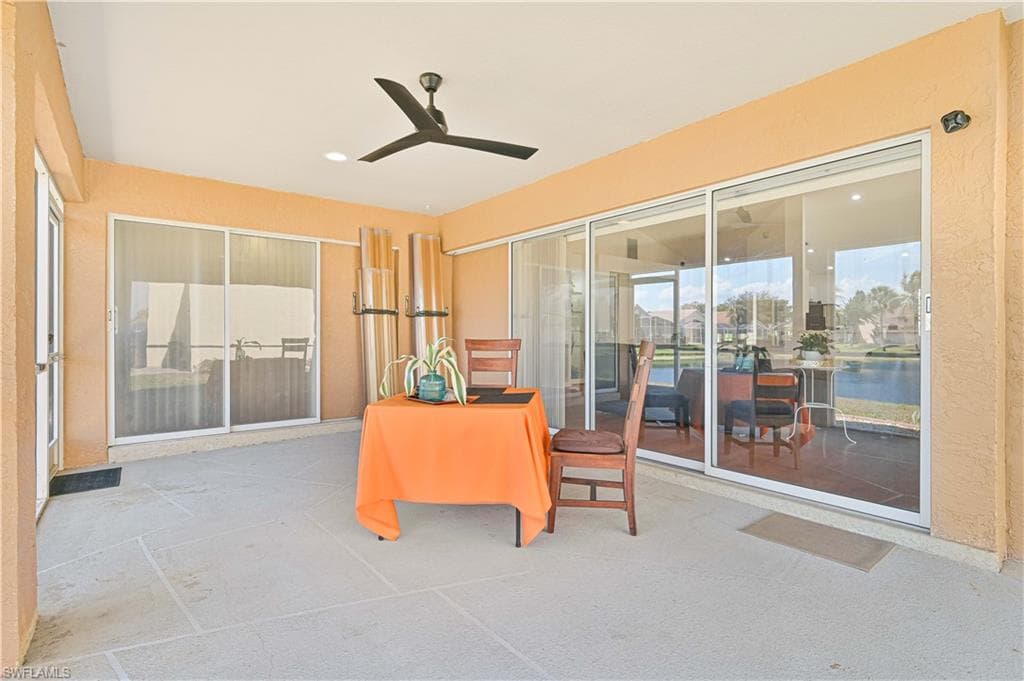 9918 Las Casas DR-6