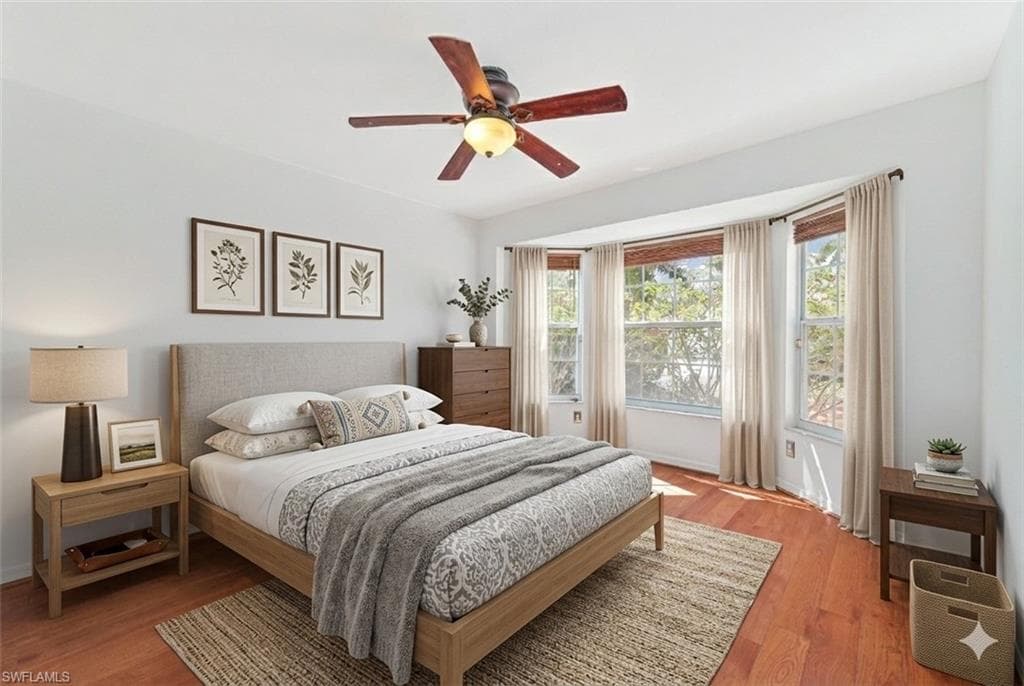 9918 Las Casas DR-27