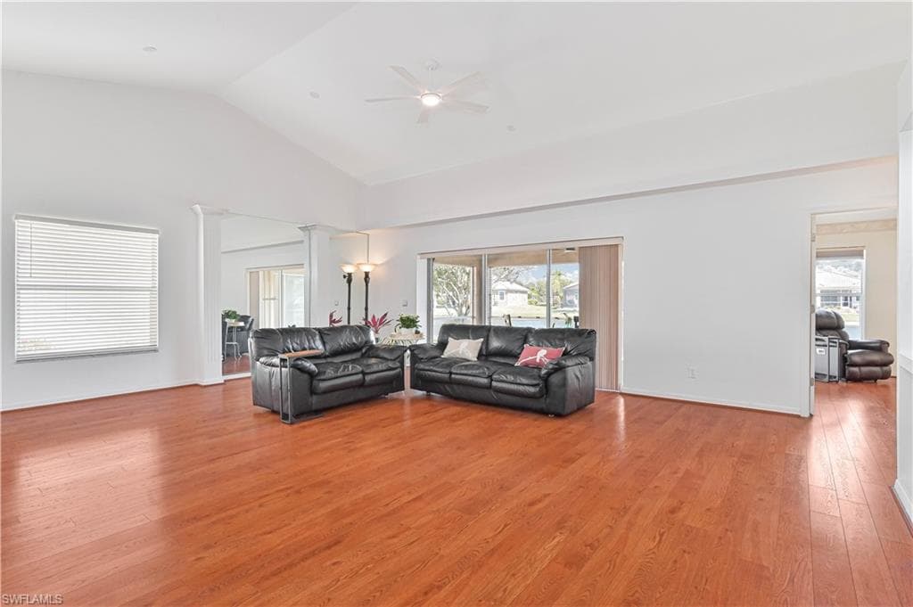 9918 Las Casas DR-8
