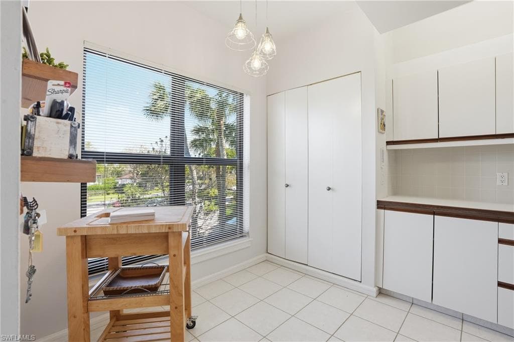 309 La Peninsula BLVD 309-15