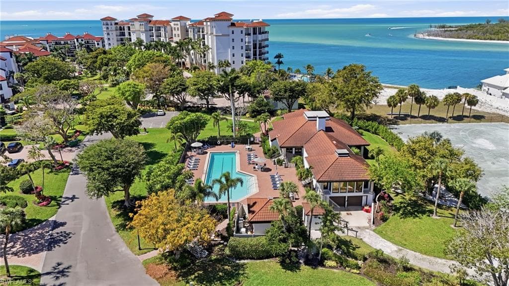 309 La Peninsula BLVD 309-39