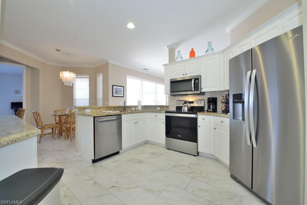 28536 F B Fowler CT-5