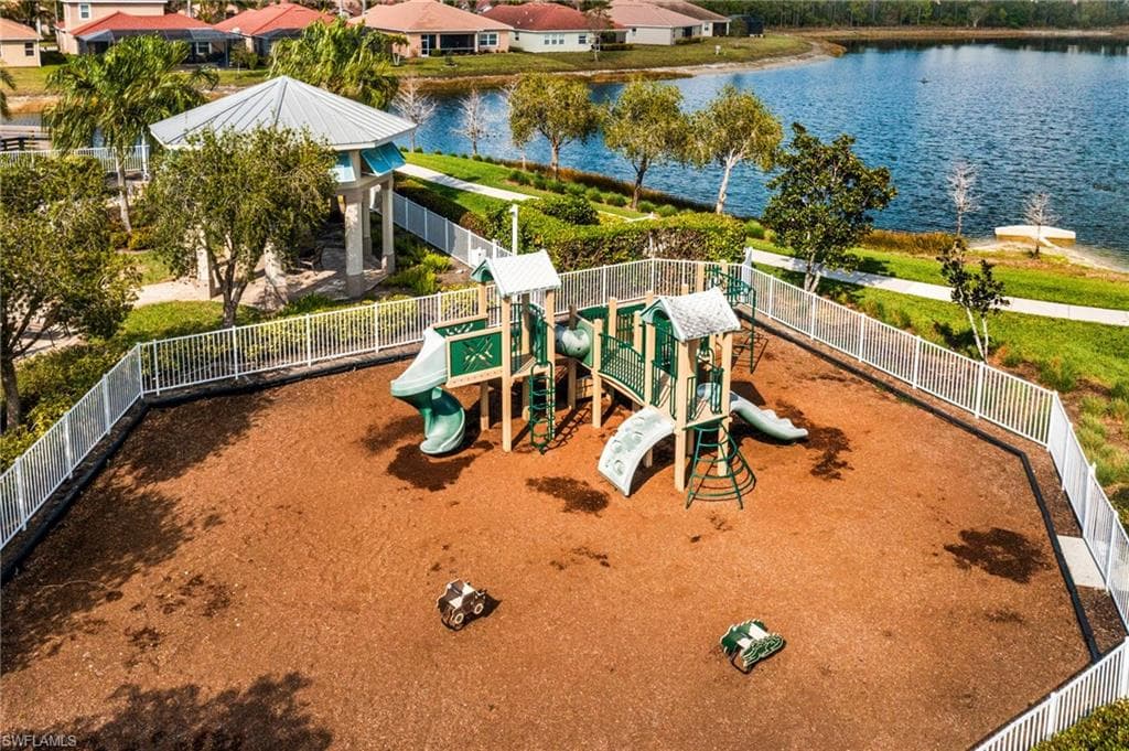 3028 Royal Gardens AVE-46