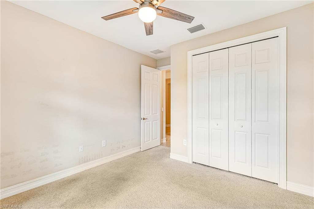 3028 Royal Gardens AVE-17