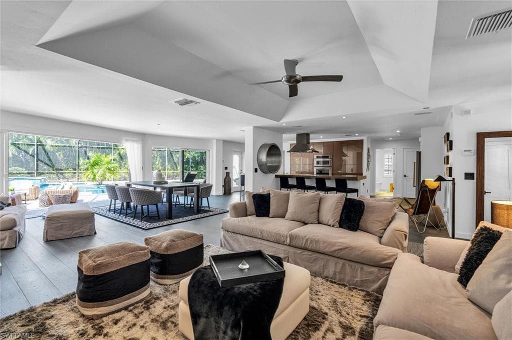 1627 Murex LN-12