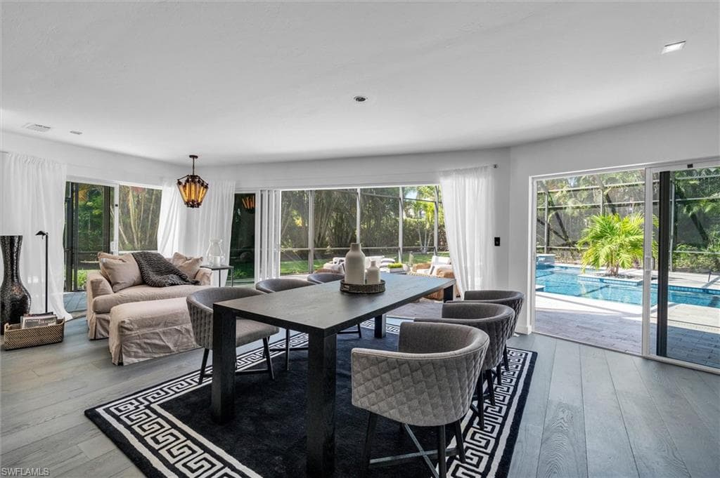 1627 Murex LN-17