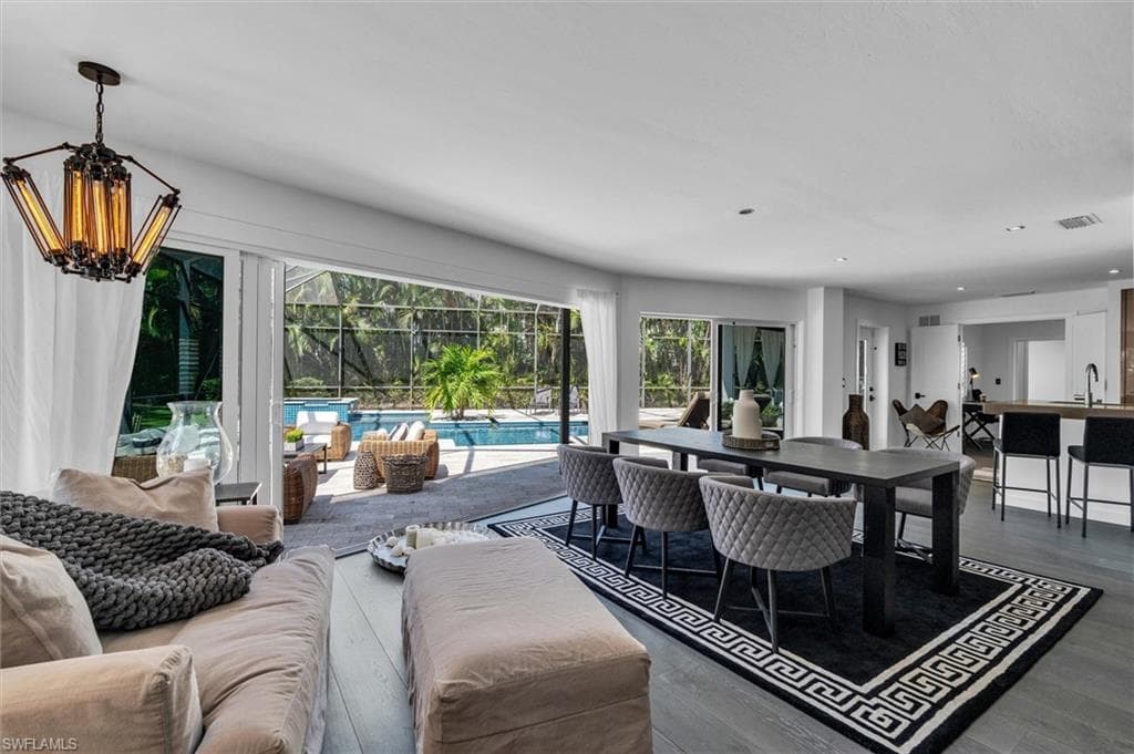 1627 Murex LN-18