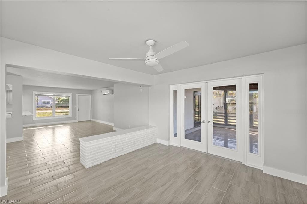 1313 Thompson ST-17