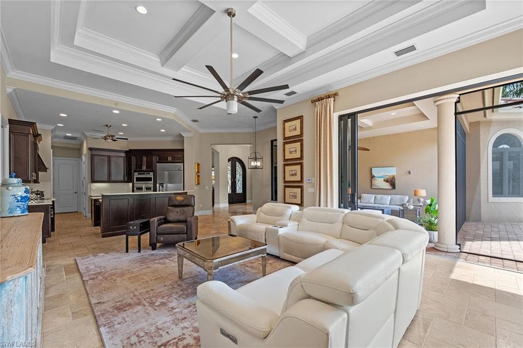 6081 Tamworth CT-18