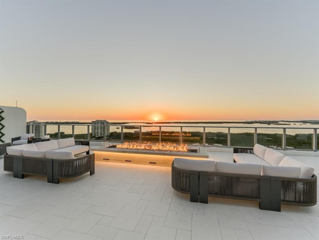 4810 Pelican Colony BLVD 303-9