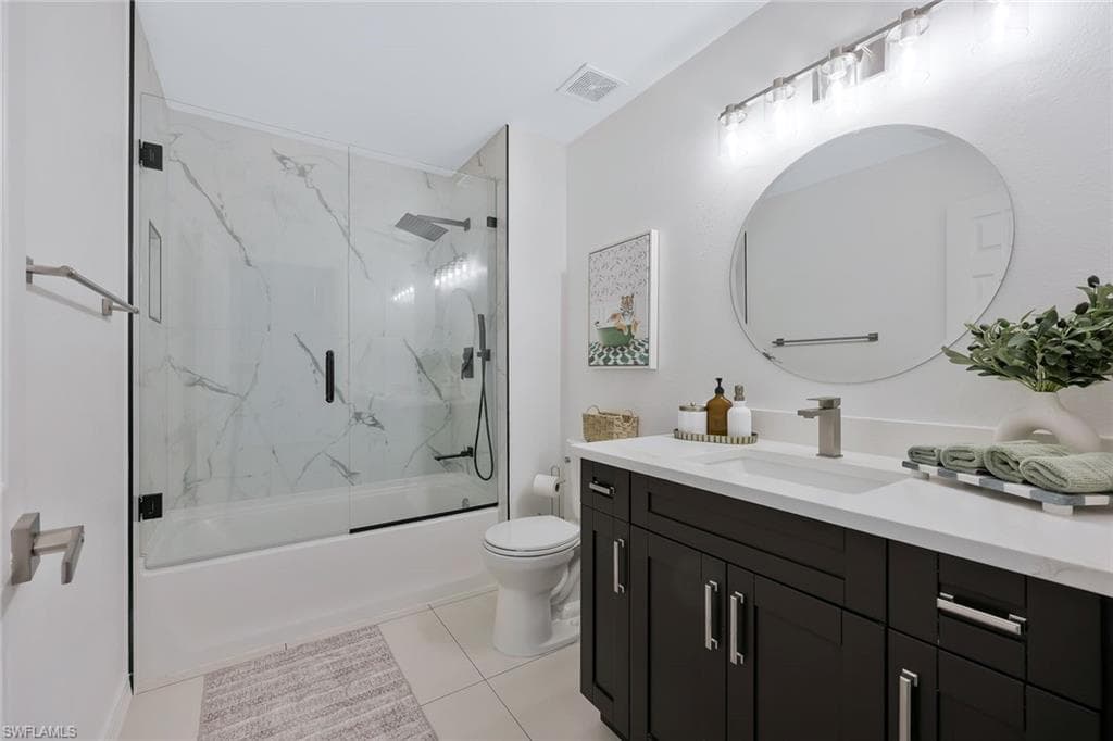 9210 Belleza WAY 204-19
