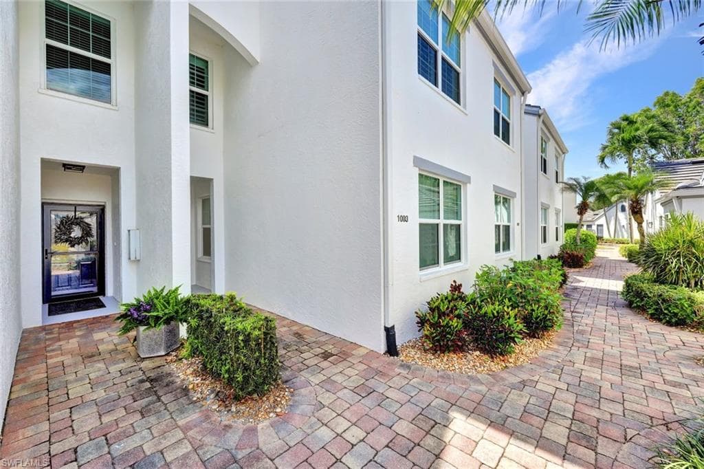 5945 Sand Wedge LN 1003-1
