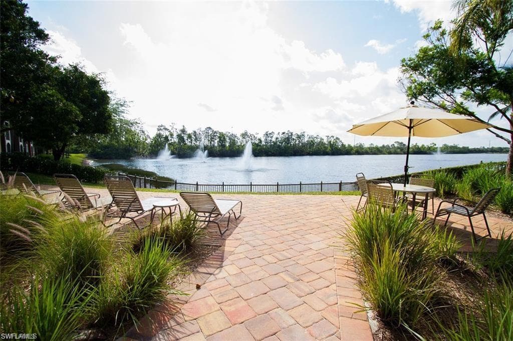 1105 Reserve CT 206-18