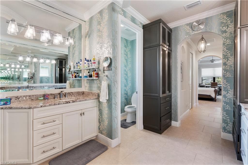 10102 Palazzo DR-19