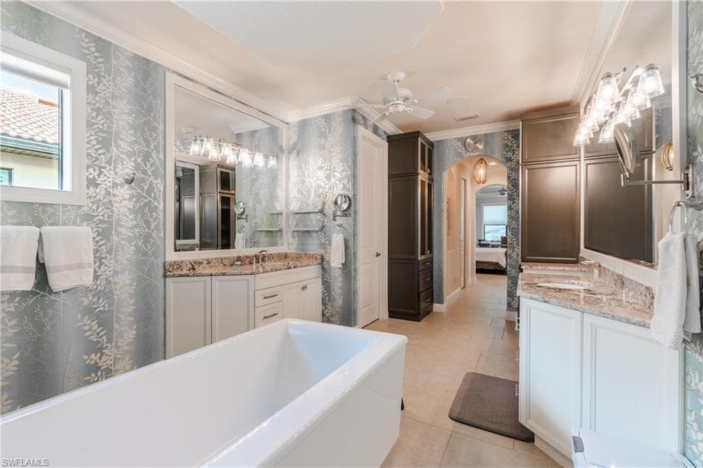 10102 Palazzo DR-18