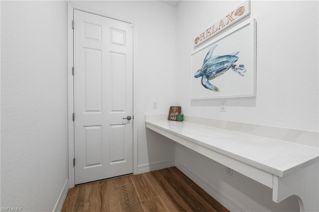 13528 Blue Bay CIR-25